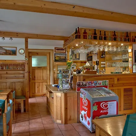 U Zeleneho Stromu - Zum Gruenen Baum Hotel Hrensko