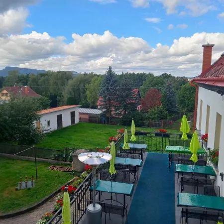 U Zeleneho Stromu - Zum Gruenen Baum Hrensko