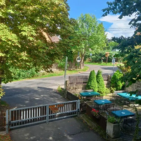 U Zeleného Stromu - Zum Grünen Baum Hotel Hřensko