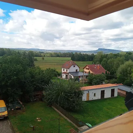 Hotel U Zeleneho Stromu - Zum Gruenen Baum 3*