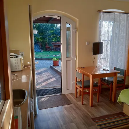 U Zeleneho Stromu - Zum Gruenen Baum Hotel