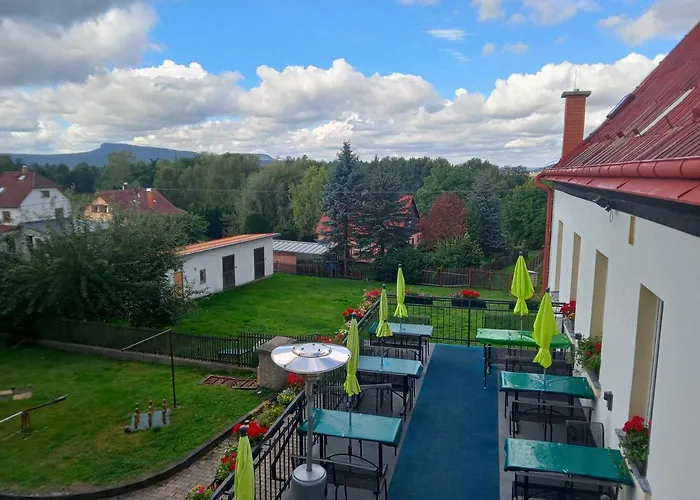 U Zeleneho Stromu - Zum Gruenen Baum Hřensko