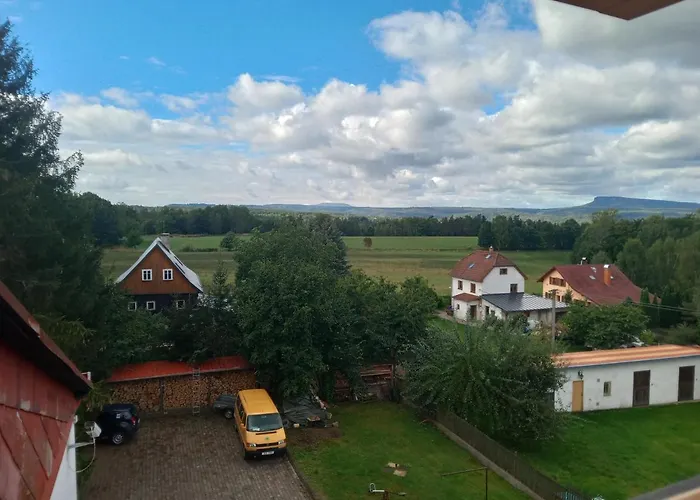 U Zeleneho Stromu - Zum Gruenen Baum Otel Hřensko