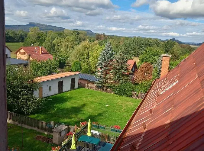 Otel U Zeleneho Stromu - Zum Gruenen Baum