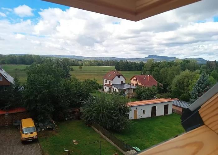 Otel U Zeleneho Stromu - Zum Gruenen Baum 3*
